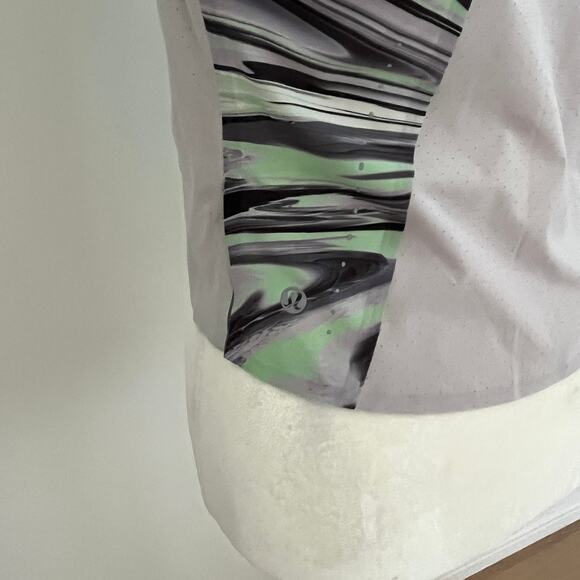 Lululemon Swift Ventilated Running Tank Top Paint Glide Warp Multi sz 4 - Picture 3 of 4